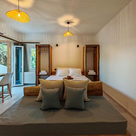 Paraga Suites Naxos City Екстер'єр фото