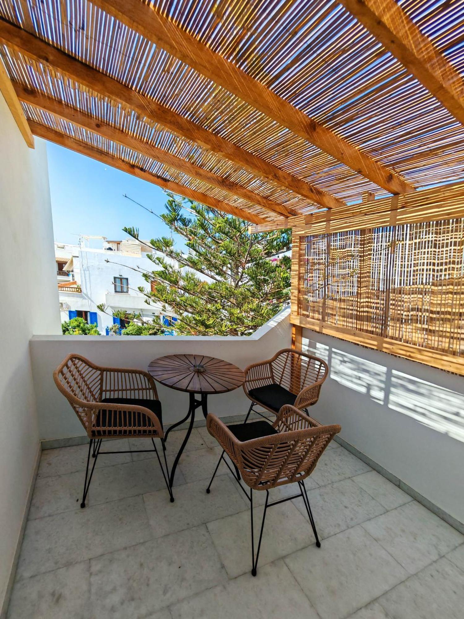 Paraga Suites Naxos City Екстер'єр фото